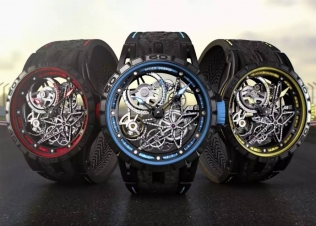 Ƽ| ޾弫ʱĽRoger Dubuis ޽ܶűЯPirelli ...