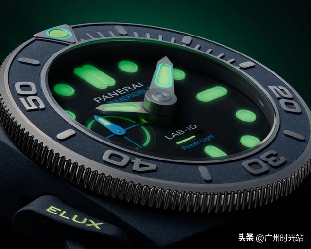 Ʒɺ Submersible Elux LAB-ID PAM01800 